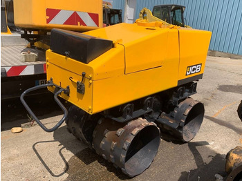 Asfalto volus JCB