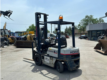 Šakinis krautuvas Komatsu FG 15 HT-15: foto 3