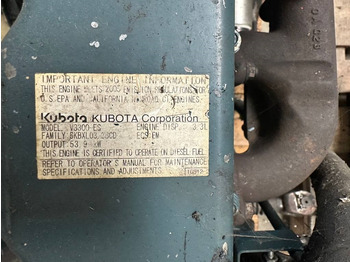 Variklis - Statybinė technika Kubota V3300-ES ENGINE: foto 2