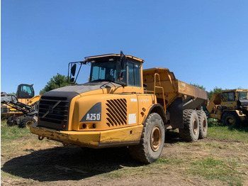 Šarnyrinis savivartis VOLVO A25D