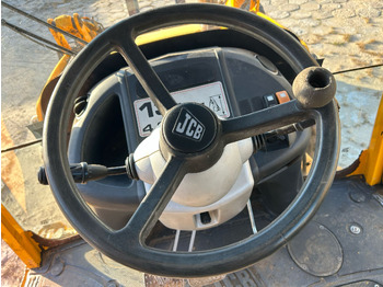 Ekskavatorius-krautuvas JCB 3CX: foto 3