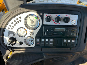 Ekskavatorius-krautuvas JCB 3CX: foto 2