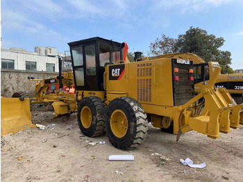 Greideris CATERPILLAR 140H
