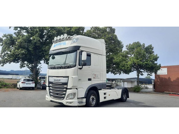 Vilkikas DAF XF 106 460