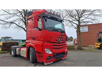 Vilkikas MERCEDES-BENZ Actros 1845