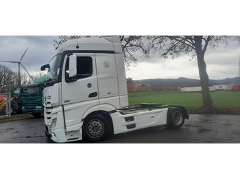 Vilkikas MERCEDES-BENZ