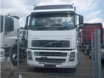 Vilkikas VOLVO FH12 420