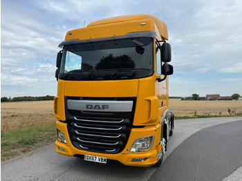 Vilkikas DAF XF 460
