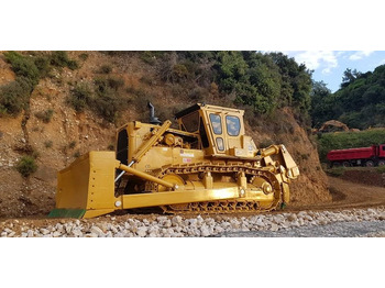 Buldozeris CATERPILLAR D9