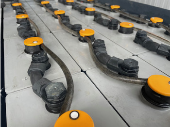 Akumuliatorius - Krovimo technika Sunlight 80V   6 PzS 930: foto 3