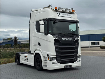 Vilkikas SCANIA S