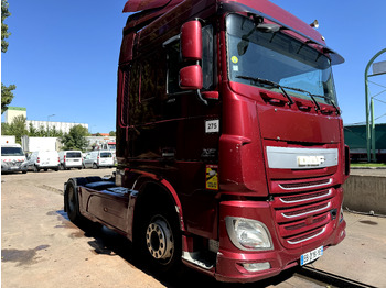 Vilkikas DAF XF 460