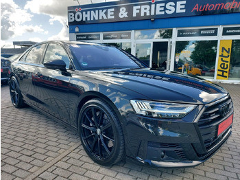 Sedanas AUDI