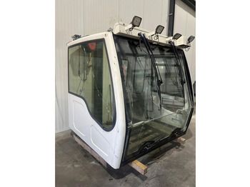 Kabina ir interjeras LIEBHERR
