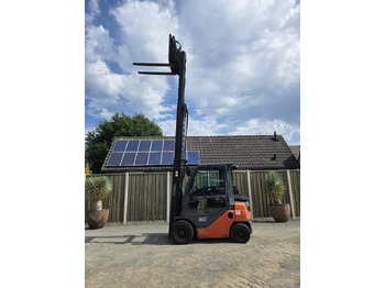 Dyzelinis krautuvas TOYOTA FD 20