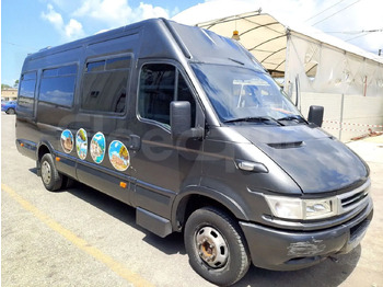Mikroautobusas IVECO Daily