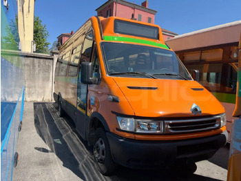 Mikroautobusas IVECO Daily