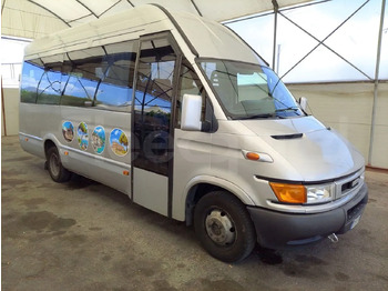 Mikroautobusas IVECO Daily