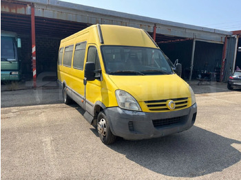 Mokyklinis autobusas IVECO Daily