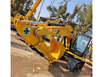 Vikšrinis ekskavatorius CATERPILLAR 313D2GC: foto 4