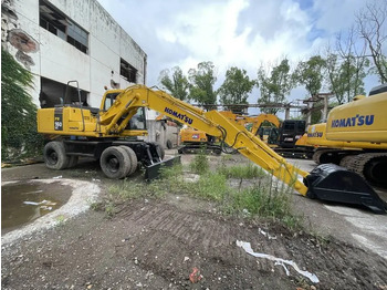 Ratinis ekskavatorius KOMATSU PW160