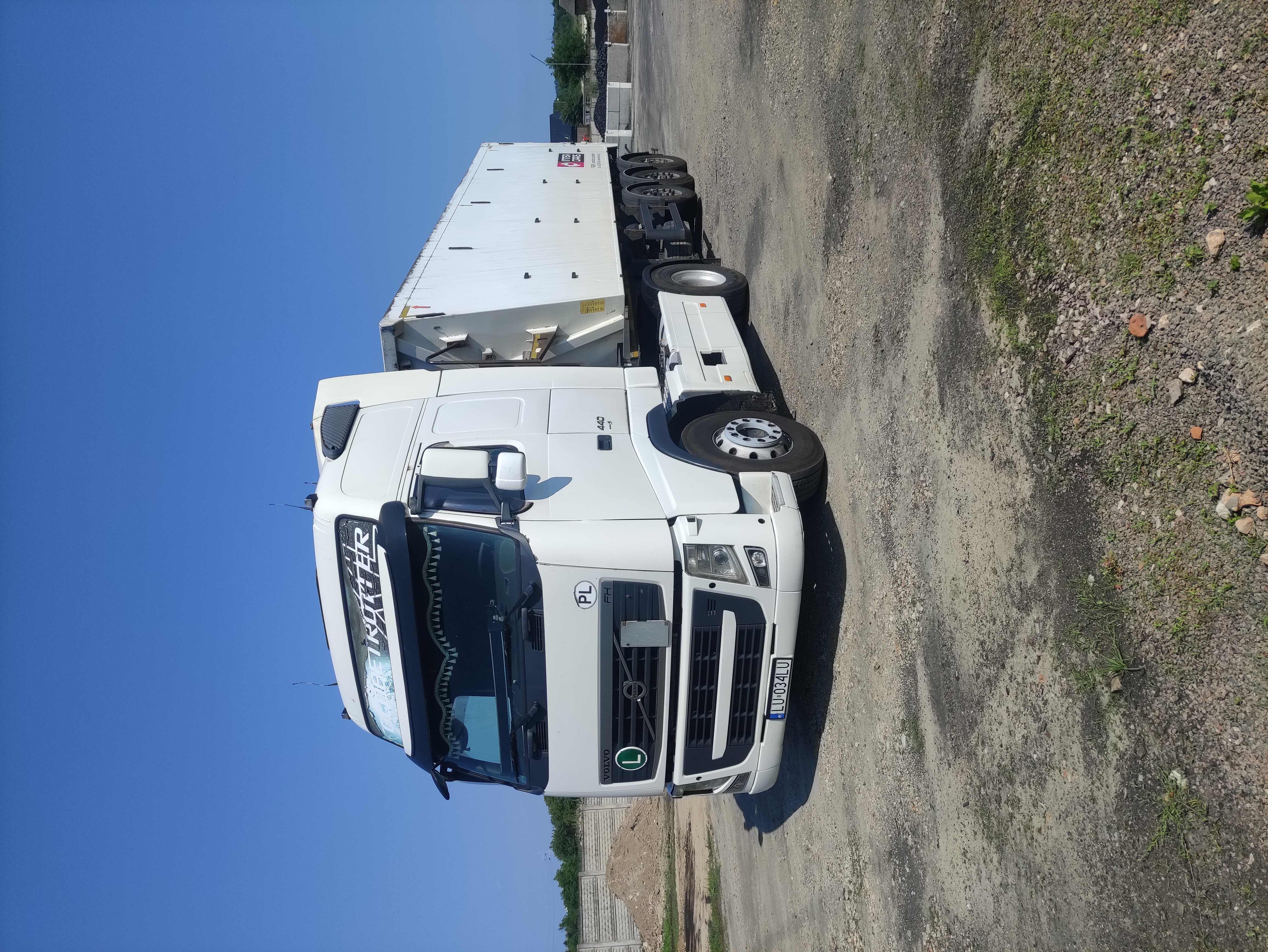 Vilkikas VOLVO FH13