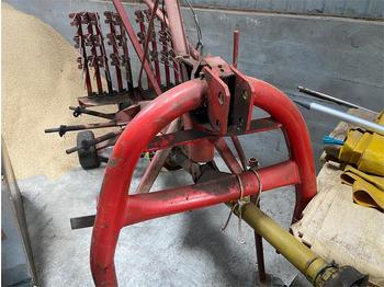 Šieno grėblys/ Vartytuvas