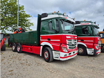 Sunkvežimis su kranu MERCEDES-BENZ Actros 2551