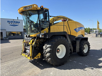 Pašarų kombainas NEW HOLLAND FR9050