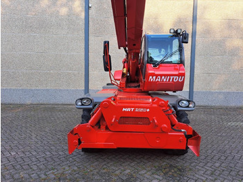 Teleskopinis krautuvas Manitou MRT 2150+ Privilege All-Terrain Roterende Verreiker (2015): foto 3