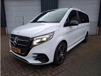 Komercinis automobilis su dviguba kabina MERCEDES-BENZ