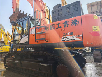 Vikšrinis ekskavatorius HITACHI