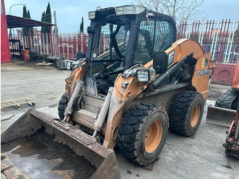 Vikšrinis mini krautuvas Case SV300: foto 2