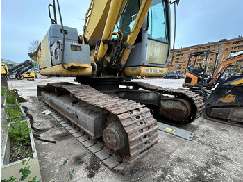 Ekskavatorius NEW HOLLAND E215B