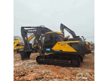 Vikšrinis ekskavatorius VOLVO EC210