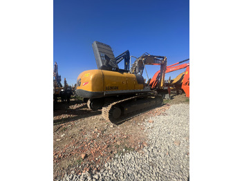 Vikšrinis ekskavatorius XCMG XE305DK