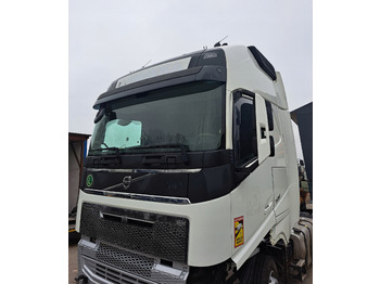 Kabina VOLVO FH