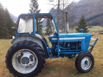 Traktorius FORD