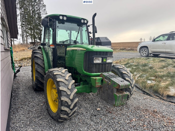 Traktorius JOHN DEERE 2000 Series