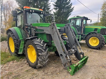 Traktorius JOHN DEERE 6420