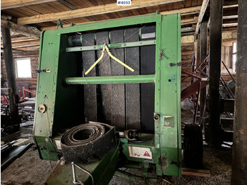 Pašarų tvarkymo technika JOHN DEERE