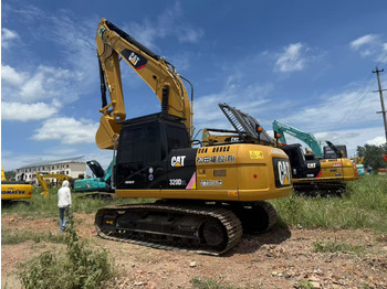 Vikšrinis ekskavatorius CATERPILLAR 320D2