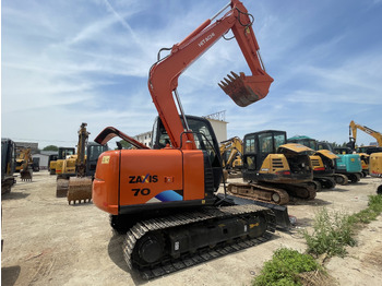 Vikšrinis ekskavatorius HITACHI ZX70