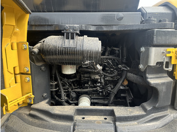 Mini ekskavatorius KOMATSU PC40MR: foto 4