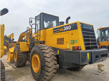 Ratinis krautuvas KOMATSU WA380-3: foto 3