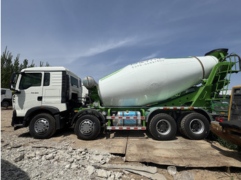 Betonvežis SINOTRUK HOWO