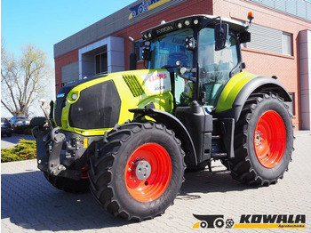 Traktorius CLAAS Axion 800