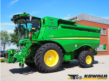 Derliaus nuėmimo kombainas JOHN DEERE S780