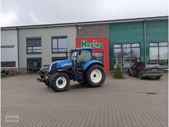 Traktorius NEW HOLLAND T7