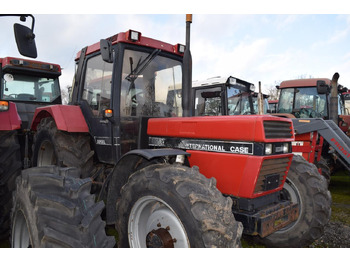 Traktorius CASE IH 956XL